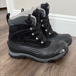 The North Face Men's Black and Gray Winter Boots
